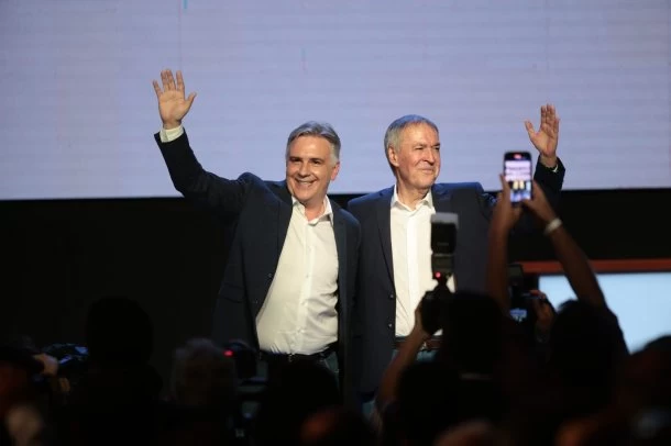 Llaryora se impuso en córdoba sobre luis juez
