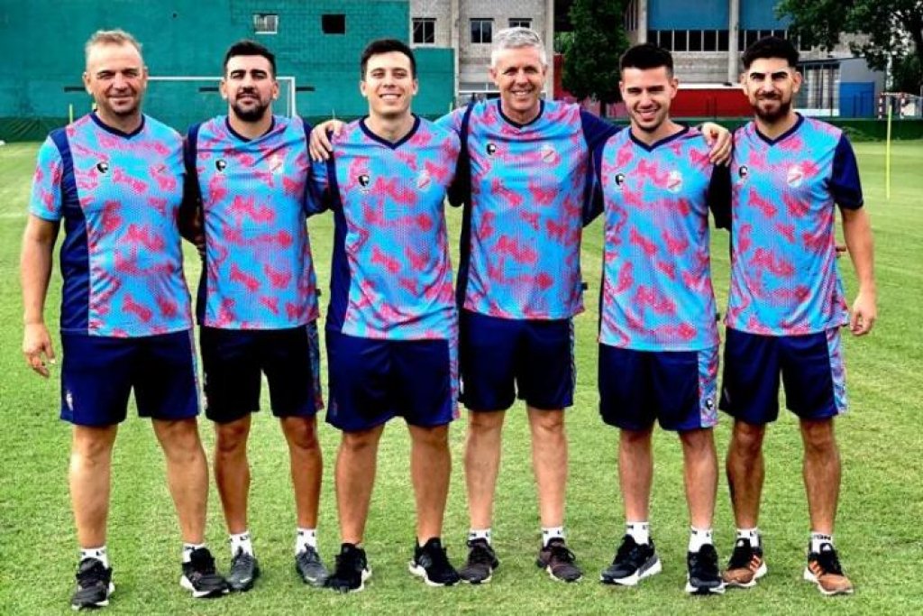 Tobías Kohan: "Lo primero que hay que hacer es desarrollar un modelo juego que nos permita ser competitivos"