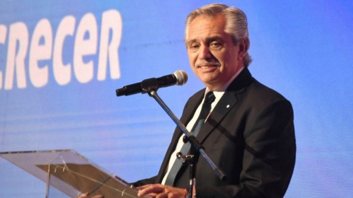 Consultor político Mario Rodríguez: &quot;La agenda del Gobierno está divorciada de la agenda ciudadana&quot;