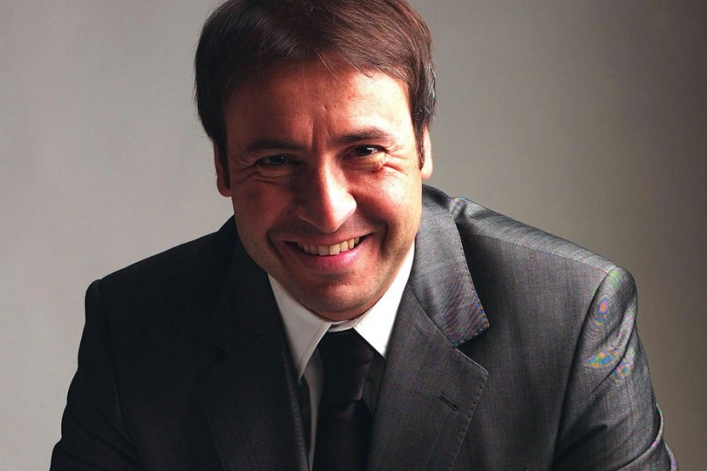 Guillermo Oliveto: "La mitad del país es clase media y la otra está en la pobreza"
