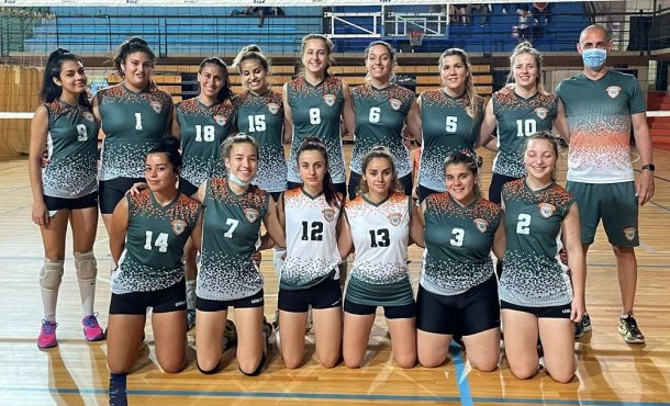 Camila Palczikowski: "La Selección Argentina de Universidades de vóley necesita ayuda para viajar a los Panamericanos de México”