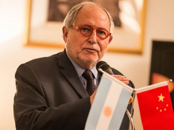 Diego Guelar: "Al presidente le van a preguntar en Rusia qué programa tiene Argentina y no tiene respuesta"