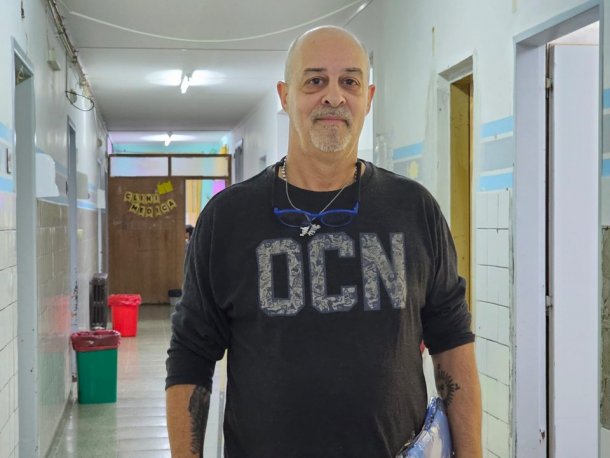 Es veterano de guerra, estuvo internado en el Hospital Regional de Comodoro Rivadavia y volvió luego de 40 años: “Me encontré con gente que le había prestado la casa a mi familia”