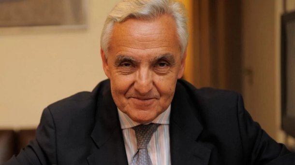Rosendo Fraga: "Si no logra dominar la economía Massa no será buen candidato"