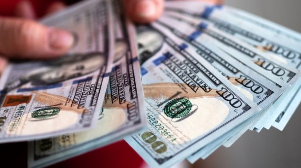 Salvador Vitelli: "El dólar se está poniendo en sintonía con el escenario económico"