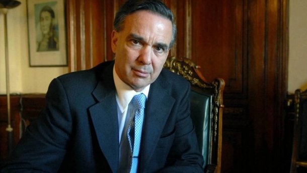 Miguel Ángel Pichetto: "En el Gobierno hay un proceso de autodestrucción"