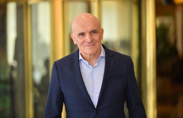 José Luis Espert: "Espero que los argentinos sigan apoyando estas reformas, es la única manera de salir"