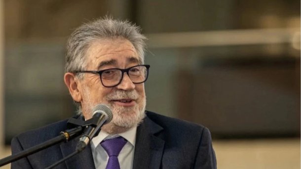 Enrique Szewach: "La gran anomalía de Argentina es que no puede seguir con un banco central que no tenga reservas netas positivas"