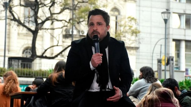 Martín Tetaz: "Con una corrida, el dólar se puede ir a 800 pesos"