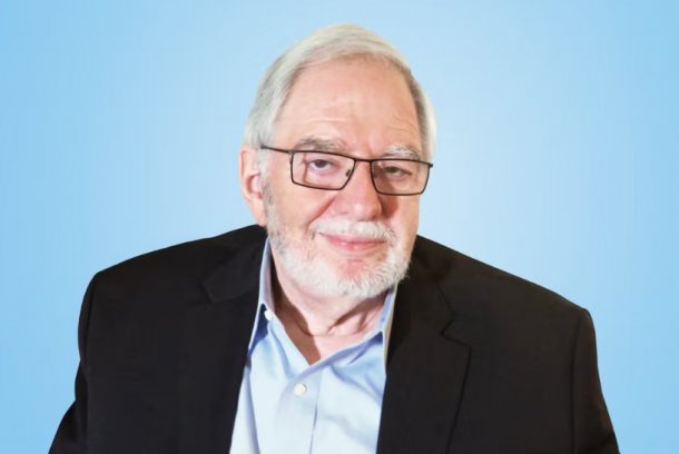 Claudio Loser: "Se considera que este préstamo ayuda al proceso de reconstrucción de la Argentina"