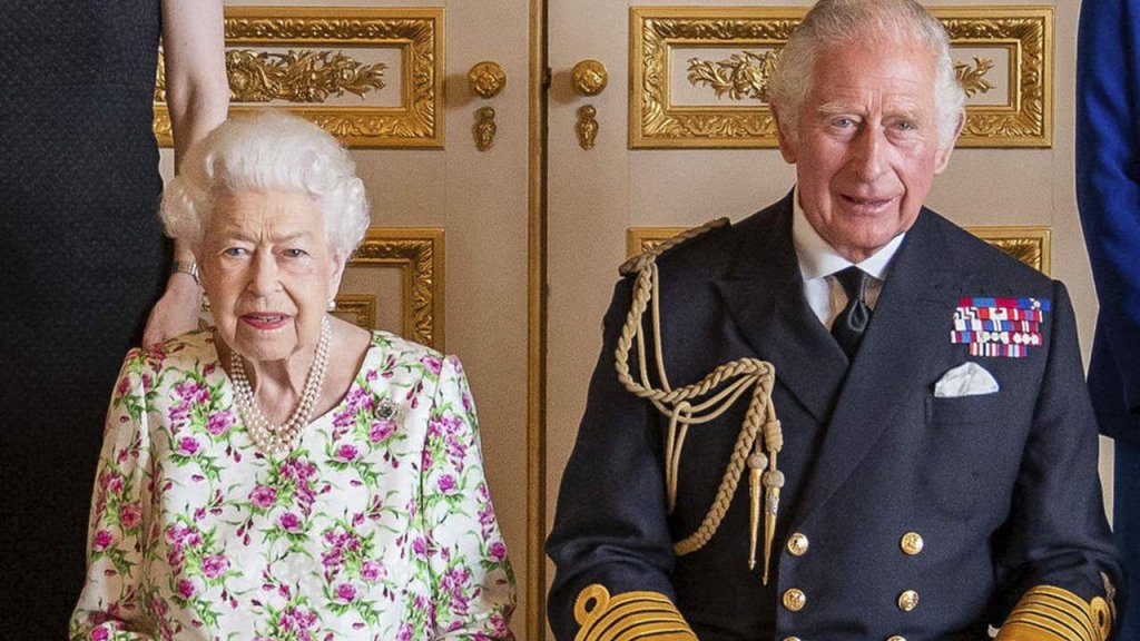 Noelia Ríos: "La reina Isabel II dejó una vara muy alta por sus 70 años de reinado"