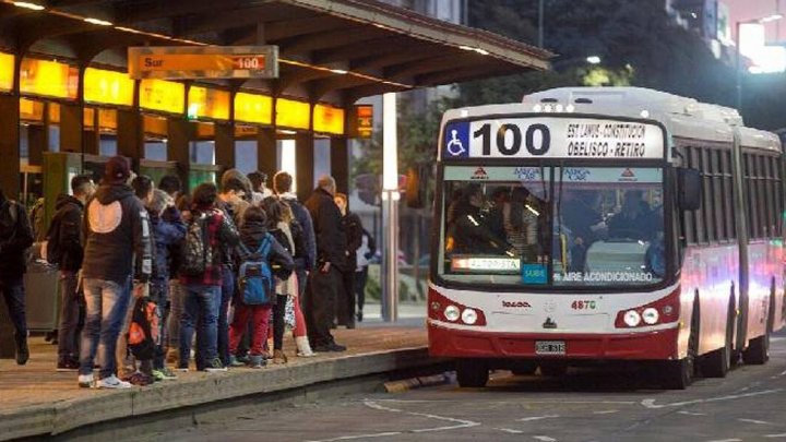 Luciano Fusaro: &quot;El ajuste de febrero llevará el valor del boleto a cifras parecidas en Córdoba o Rosario&quot;