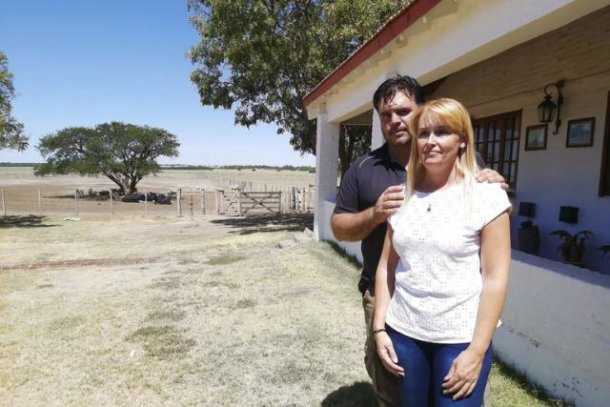 Jessica Pundag resucitó un pueblo "fantasma" en el que pasan cosas "raras"