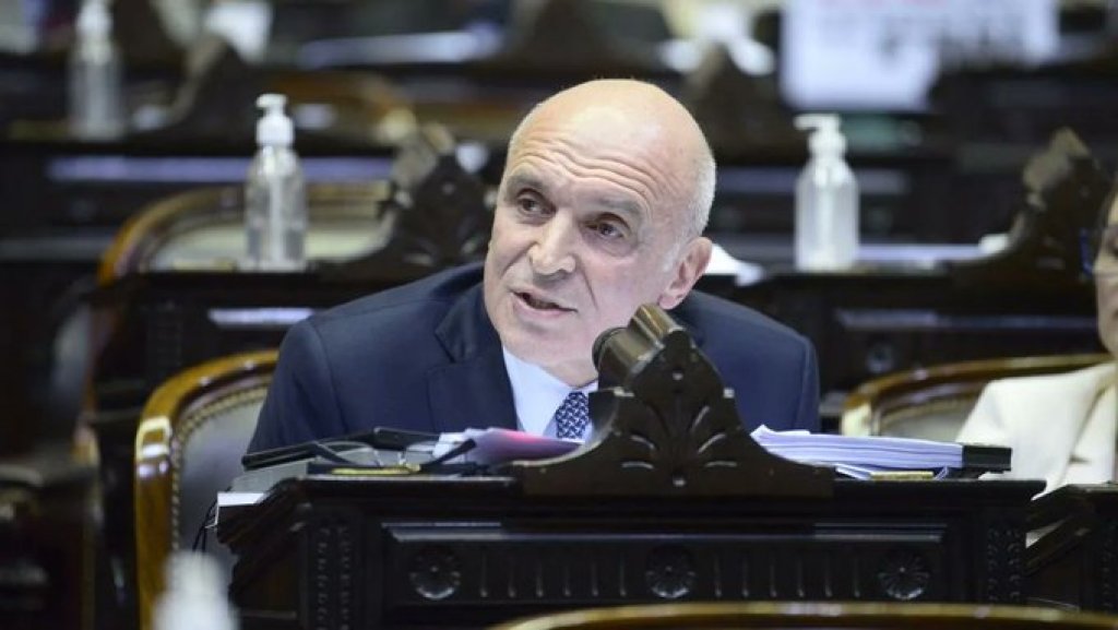 José Luis Espert: "Estos tipos buscan un muerto a dos cuadras a la redonda"