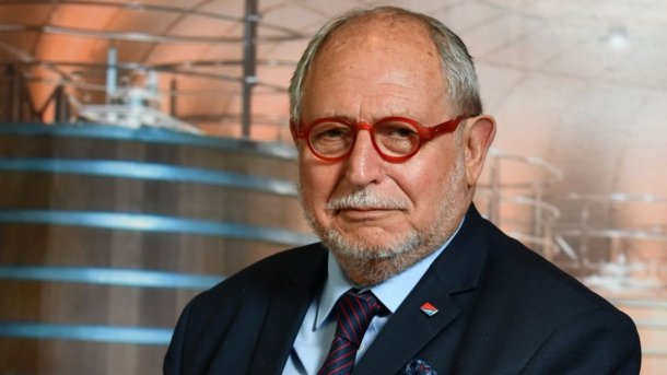 Diego Guelar: "Si no estaban los anuncios se venia un lunes negro"