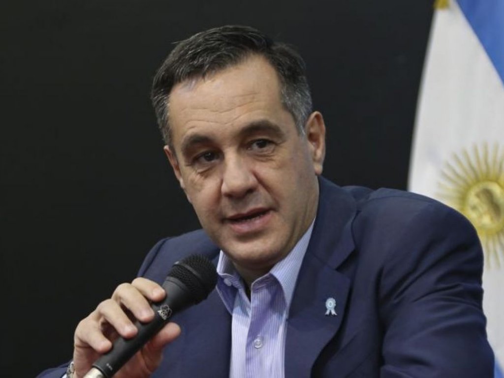 Alejandro Finocchiaro: "Nos van a empezar a perseguir por fuera de nuestras actividades y eso es fascismo puro"