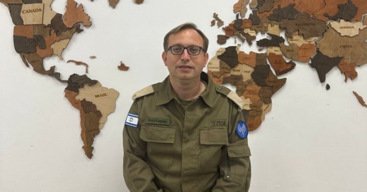 Kaplan, portavoz del Ejército israelí: &quot;Fue un ataque coordinado a gran escala, severo y sin precedentes con más de 300 misiles y vehículos aéreos no tripulados&quot;