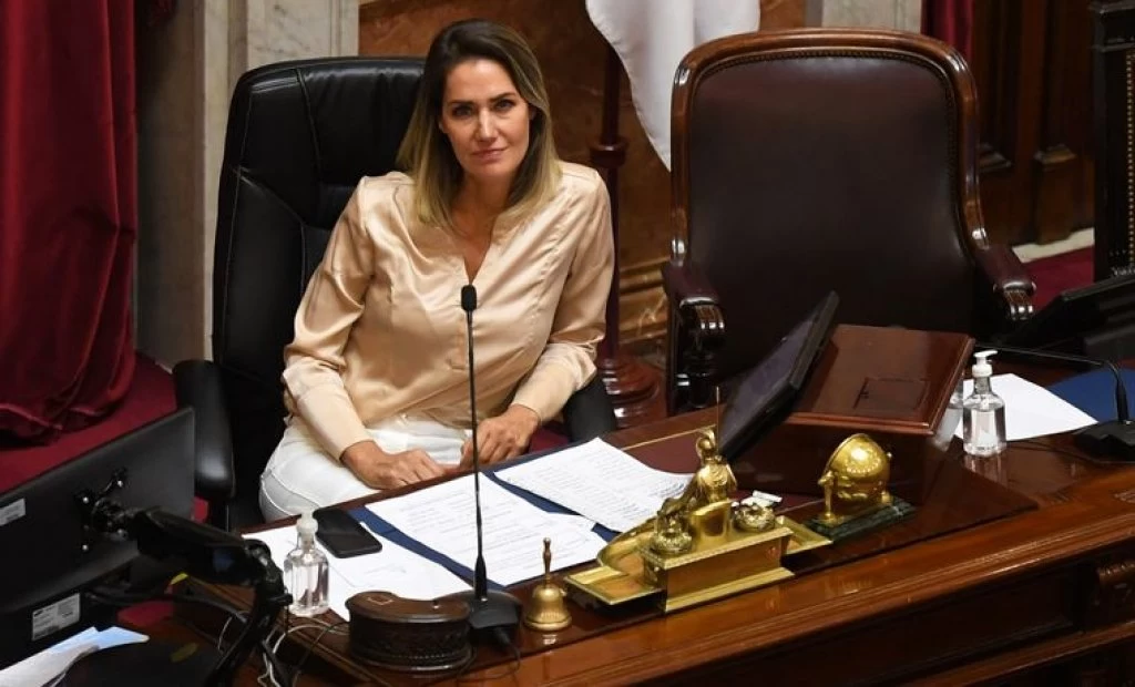 Carolina Losada: "Más allá de todo lo que discrepo con el oficialismo, la prioridad es la Argentina y que el gobierno pueda desplegar su proyecto"