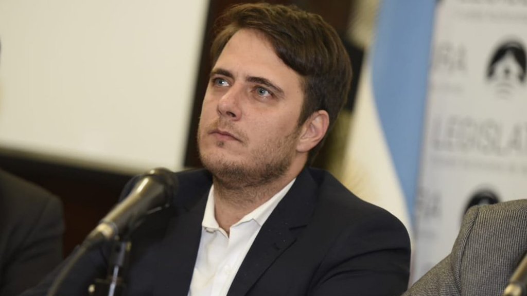 Hernán Reyes: "Nosotros denunciamos la caja grande, la caja directa"